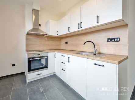 Prodej bytu, 2+1, 62 m², Jana Vojny, Pacov, okres Pelhřimov
