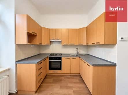 Pronájem bytu, 2+1, 79 m², Horovo náměstí, Opava – Opava (nečleněná část města)