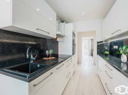 Prodej bytu, 3+1, 57 m², Prodloužená, Pardubice – Pardubice II