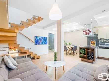 Prodej bytu, 3+kk, 124 m², Na Občinách, Hradec Králové – Nový Hradec Králové