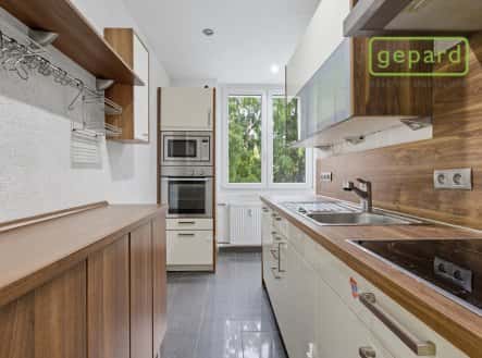 Prodej bytu, 4+1, 79 m², Hroznatova, Mariánské Lázně – Úšovice, okres Cheb