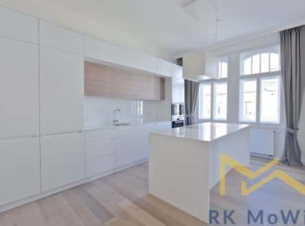 Pronájem bytu, 3+1, 137 m², náměstí Jiřího z Poděbrad, Praha 2