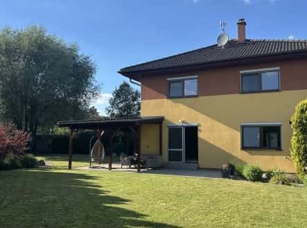 Prodej domu/vily, 250 m², Borek, okres Praha-východ