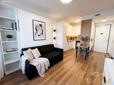 Prodej bytu, 1+kk, 23 m², Plzeňská, Praha 5