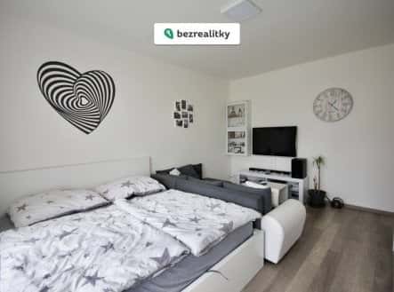Prodej bytu, 1+kk, 28 m², Hartigova, Praha 3 – Žižkov