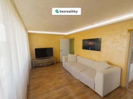 Prodej bytu, 3+1, 66 m², Urxova, Hradec Králové – Třebeš