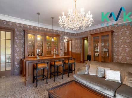 Prodej bytu, 6+1, 272 m², U Imperiálu, Karlovy Vary