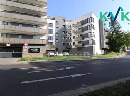 Pronájem bytu, 2+kk, 60 m², Mattoniho nábřeží, Karlovy Vary – Drahovice