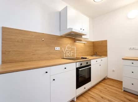 Prodej bytu, 2+kk, 492 m², Hronovická, Pardubice – Pardubice I