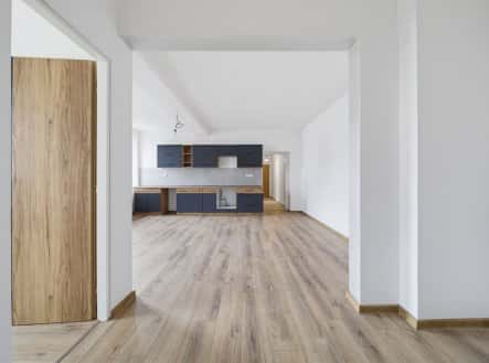 Prodej bytu, 4+kk, 85 m², Závodu míru, Karlovy Vary – Stará Role