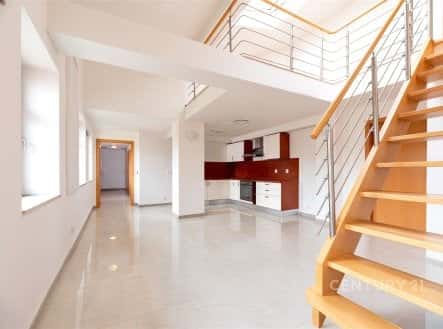 Prodej bytu, 4+kk, 97 m², Sokolovská, Praha 8 – Karlín