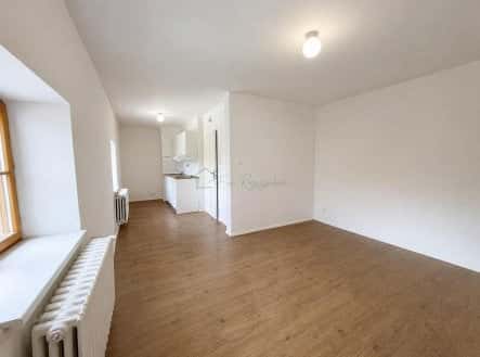 Pronájem bytu, 1+kk, 28 m², Moravcova, Kroměříž