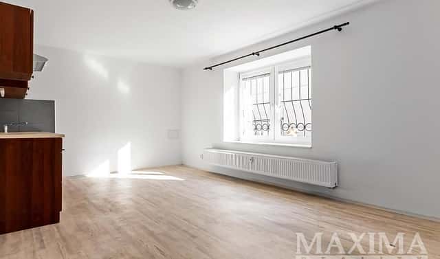 Pronájem bytu 1+1 50 m², Baarova, Praha 4 – Michle