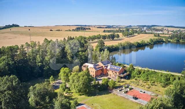 Prodej ubytovacího objektu 1 350 m², Želetava, okres Třebíč