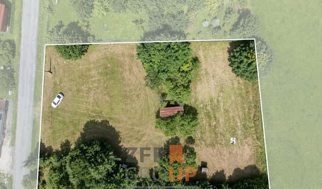 Prodej stavebního pozemku 2 142 m², Oznice, okres Vsetín