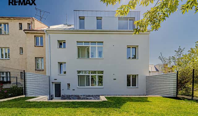 Prodej bytu 2+1 76 m², Navrátilova, Slaný, okres Kladno