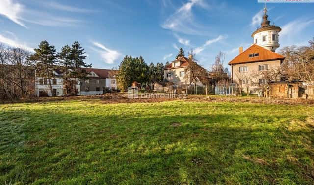 Prodej stavebního pozemku 909 m², Davídkova, Praha 8 – Libeň