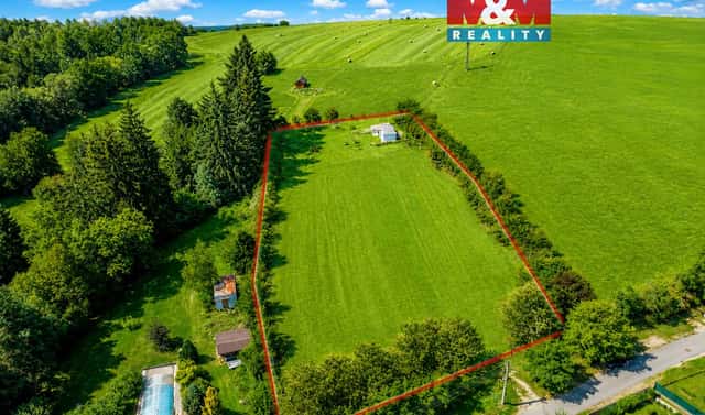 Prodej stavebního pozemku 5 811 m², Mirotice, okres Písek