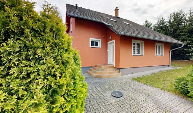 Prodej domu 225 m² s pozemkem 807 m², Na Libovínek, Bašť, okres Praha-východ