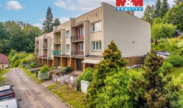 Prodej domu 270 m² s pozemkem 449 m², Benešov u Semil, okres Semily
