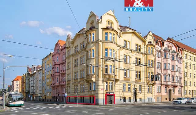 Prodej obchodních prostor 111 m², Klatovská třída, Plzeň – Jižní Předměstí, okres Plzeň-město