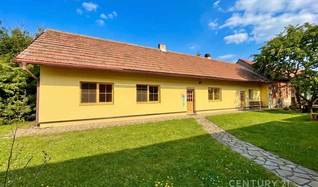 Prodej domu 278 m² s pozemkem 2 626 m², Uhlířská Lhota – Rasochy, okres Kolín