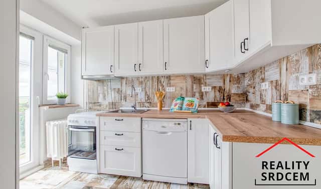 Prodej bytu 2+1 44 m², Polská, Ostrava – Poruba, okres Ostrava-město