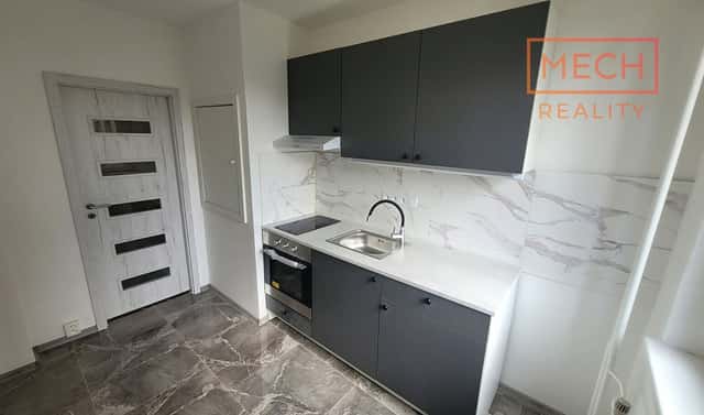 Pronájem bytu 3+1 66 m², V Oblouku, Ústí nad Labem – Krásné Březno