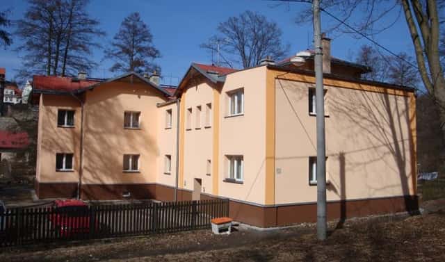 Pronájem bytu 1+kk 18 m², Revoluční, Loket, okres Sokolov