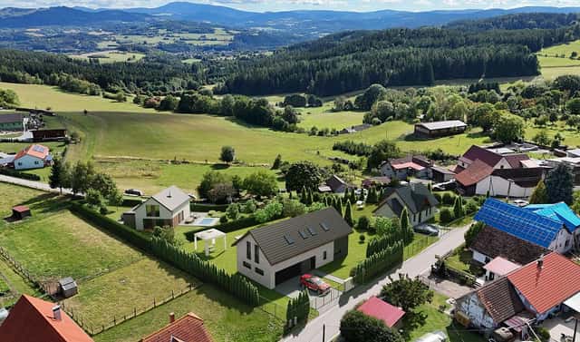 Prodej stavebního pozemku 1 180 m², Čestice – Nahořany, okres Strakonice