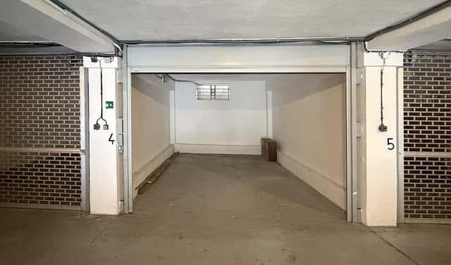 Pronájem garážového stání, 17 m2, ul. Brdlíkova, Praha - Motol, Brdlíkova, Praha 5 – Motol