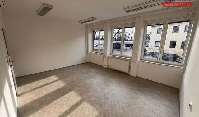 Pronájem kanceláře 15 m², České Budějovice – České Budějovice 7