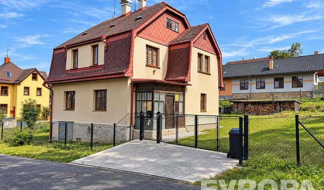 Prodej domu 138 m² s pozemkem 812 m², Werichova, Stráž nad Nisou, okres Liberec