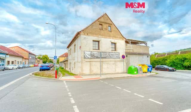 Prodej domu 189 m² s pozemkem 197 m², Plzeňská, Králův Dvůr, okres Beroun