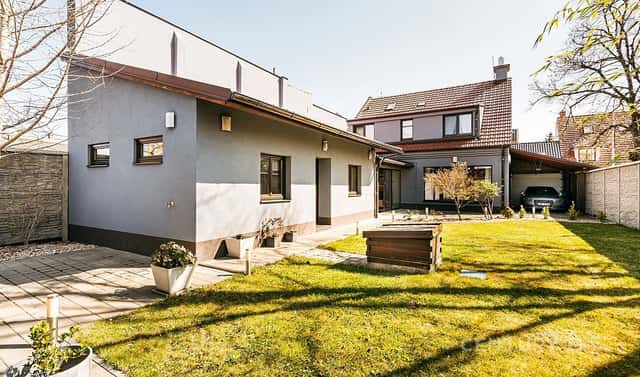 Prodej domu 218 m² s pozemkem 454 m², Zelná, Brno – Přízřenice, okres Brno-město