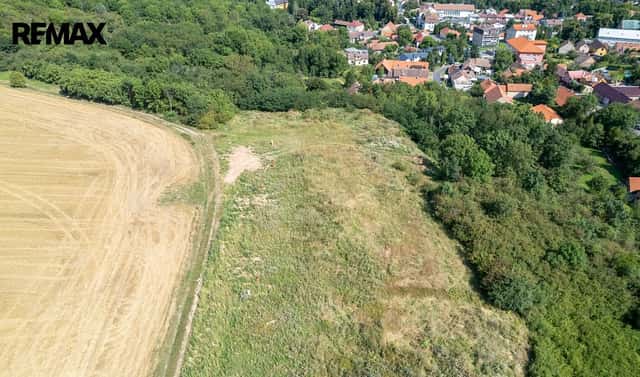 Prodej stavebního pozemku 1 052 m², Radim, okres Kolín