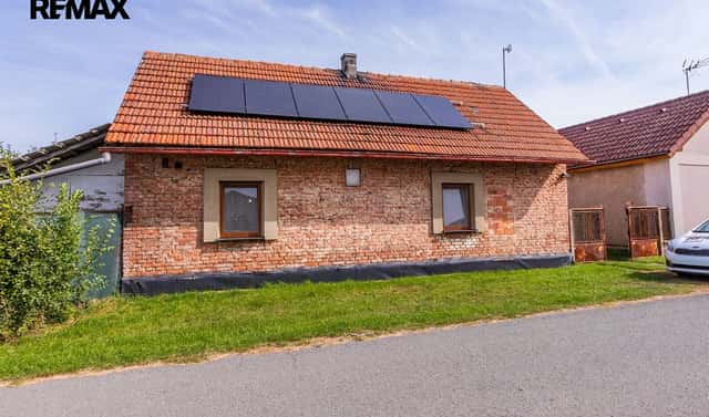 Prodej domu 55 m² s pozemkem 608 m², Polní Chrčice, okres Kolín