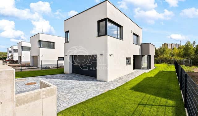 Prodej domu 288 m² s pozemkem 687 m², Mračská, Praha 4 – Chodov