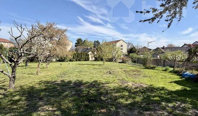 Prodej stavebního pozemku 900 m², V Telčicích, Chvaletice, okres Pardubice