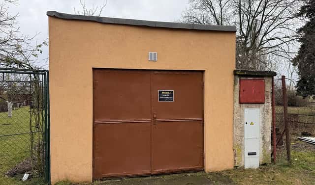 Prodej garáže na vlastním pozemku ( 23 m2), Brno - Slatina, ul. Slatinka, Slatinka, Brno – Slatina, okres Brno-město
