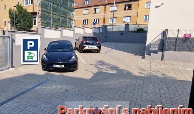 Prodej, parkovací stání, 15 m2, Praha 5, Motol, Podhorská, Praha 5 – Motol