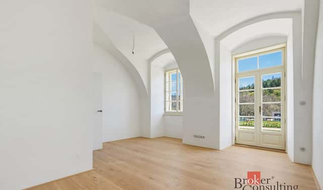 Prodej bytu 2+kk 88 m², Slavíkova, Jince, okres Příbram