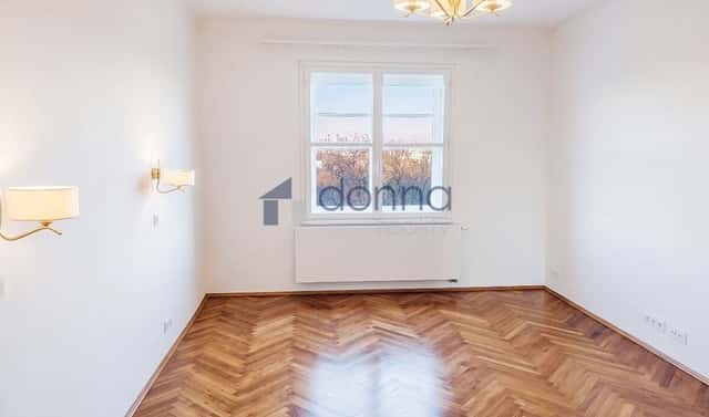 Pronájem bytu 3+kk 77 m², Vinohradská, Praha 2 – Vinohrady
