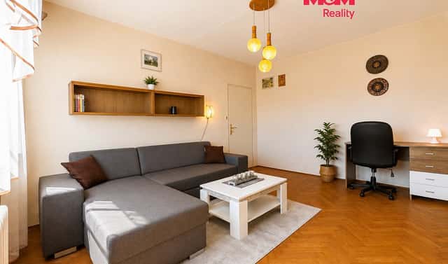Prodej bytu 1+1 36 m², Okružní, Karlovy Vary – Stará Role