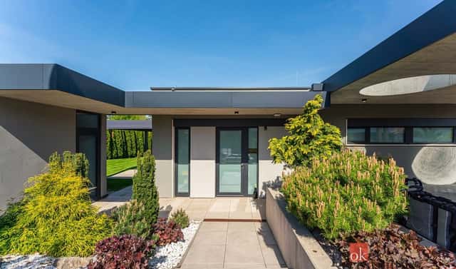 Pronájem domu 162 m² s pozemkem 916 m², K Doubí, Průhonice, okres Praha-západ