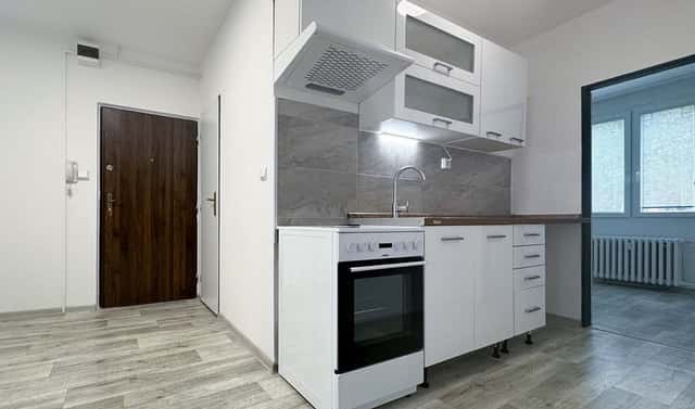 Pronájem bytu 3+1 63 m², 17. listopadu, Chomutov