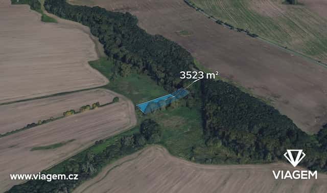 Prodej pole 880 m², Praha 10