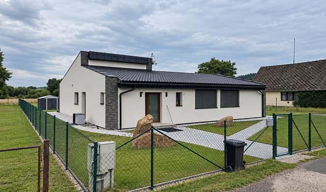 Prodej domu 119 m² s pozemkem 1 624 m², Dvůr Králové nad Labem – Žireč, okres Trutnov
