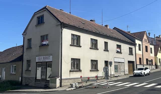 Prodej domu 320 m² s pozemkem 340 m², náměstí Sv. Čecha, Postupice, okres Benešov