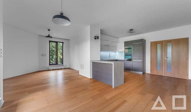 Prodej bytu 3+kk 94 m², Nademlejnská, Praha 9 – Hloubětín